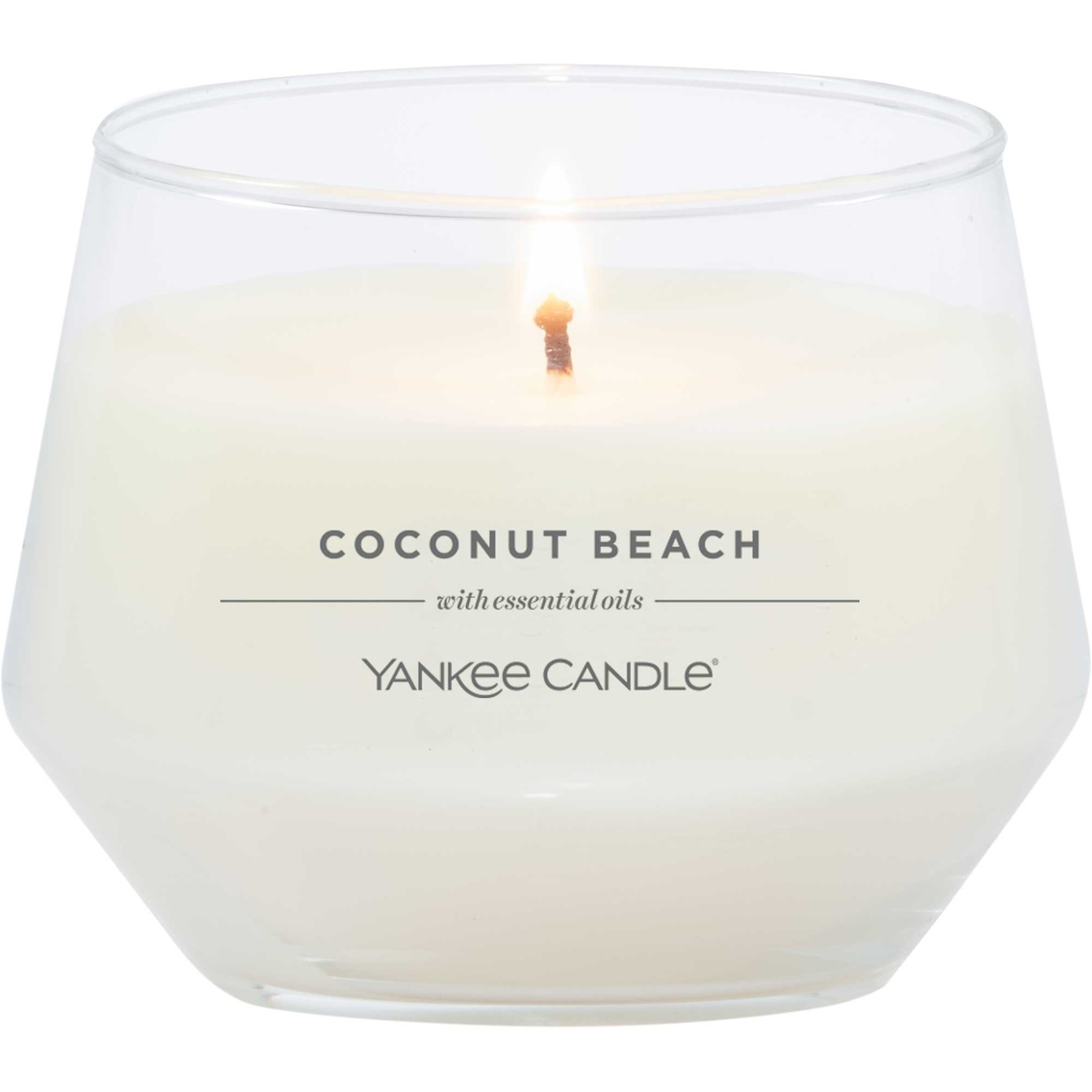 Yankee Candle Medium Studio Collection Coconut Beach Candle - Image 2 of 2