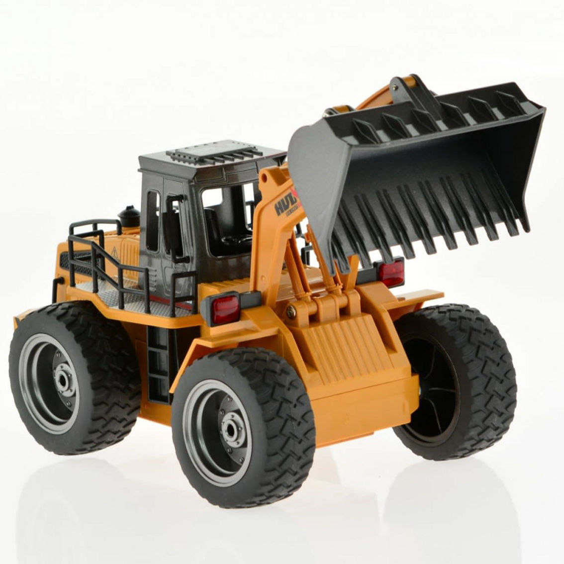 CIS-1520 1:18 2.4 Ghz 6 ch front loader with die cast bucket rechargeable batteries - Image 3 of 5