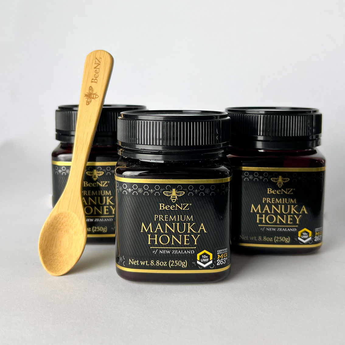 BeeNZ Premium Manuka Honey UMF10, Qty 3, 8.8 oz. each - Image 3 of 3