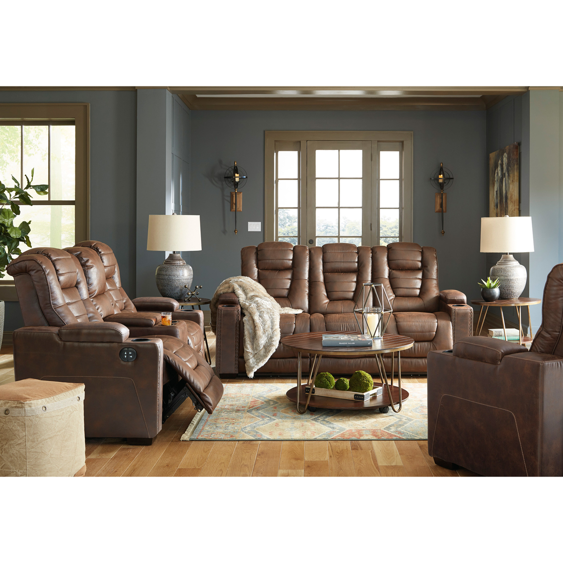 Signature Design by Ashley Owner's Box Power Recliner with Adjustable Headrest - Image 7 of 10