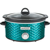 Brentwood 4.5 qt. Scallop Pattern 220W Slow Cooker