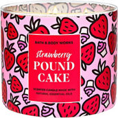 Bath & Body Works V-Day Strawberry Pound Cake 3-Wick Candle