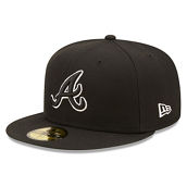 New Era Men's Atlanta Braves Black on Black Dub 59FIFTY Fitted Hat
