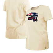New Era Women's Cream New England Patriots Chrome Sideline T-Shirt