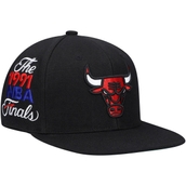 Men's Mitchell & Ness Black Chicago Bulls 1991 XL Finals Patch Snapback Hat