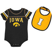 Newborn & Infant Colosseum Black/Gold Iowa Hawkeyes Chocolate Bodysuit & Bib Set