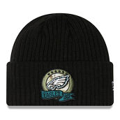 Youth New Era Black Philadelphia Eagles 2022 Salute To Service Knit Hat