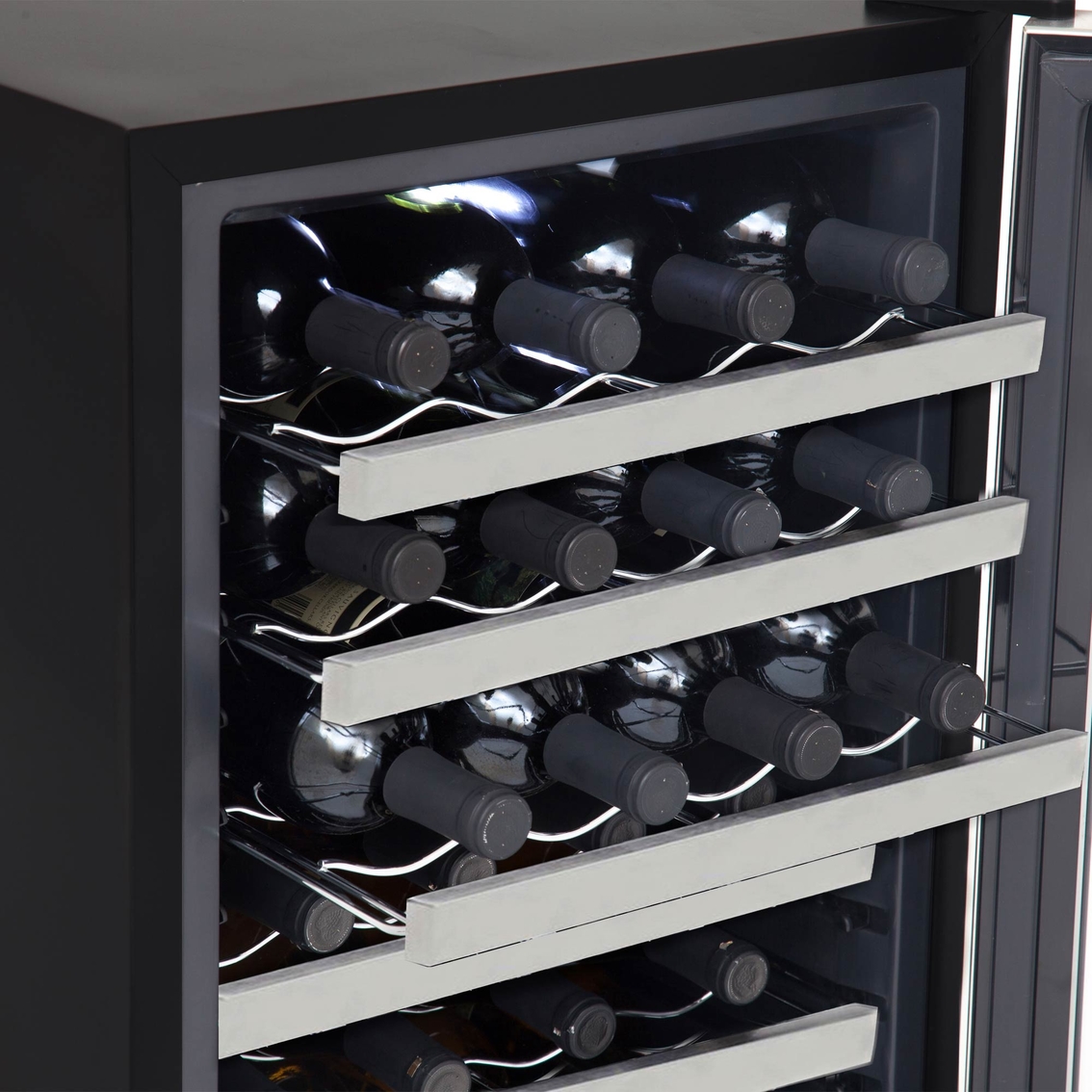 Whynter 28 Bottle Thermoelectric Wine Cooler - Image 4 of 4
