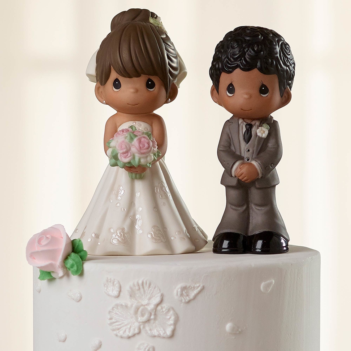 Precious Moments Mix and Match Bride Wedding Cake Topper, Brown Hair / Light Skin - Image 3 of 4