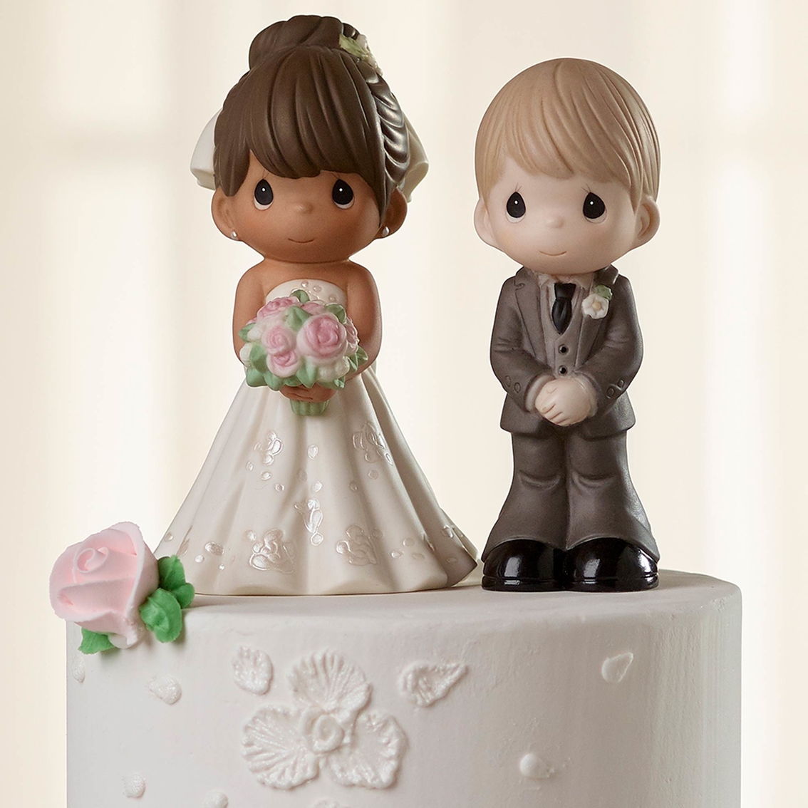 Precious Moments Mix and Match Bride Wedding Cake Topper, Brown Hair / Light Skin - Image 4 of 4