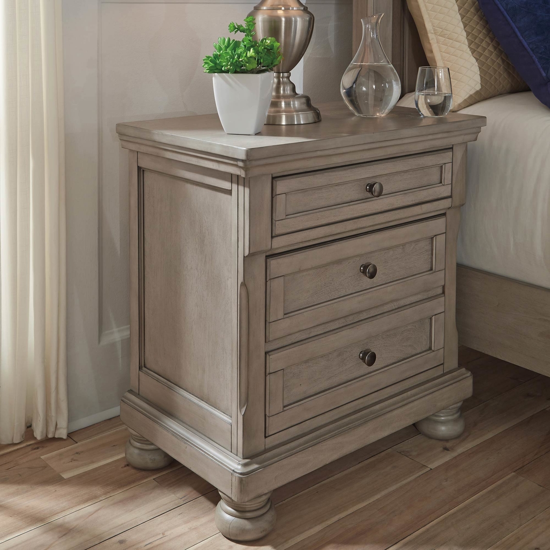 Signature Design by Ashley Lettner 2 Drawer Nightstand - Image 2 of 4