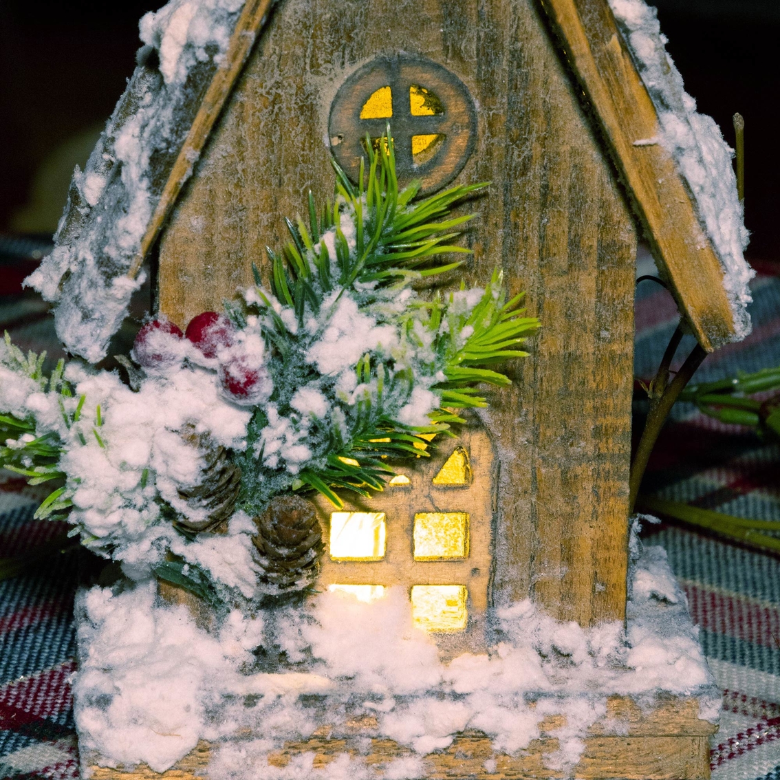 Alpine Christmas Wooden House - Image 3 of 3