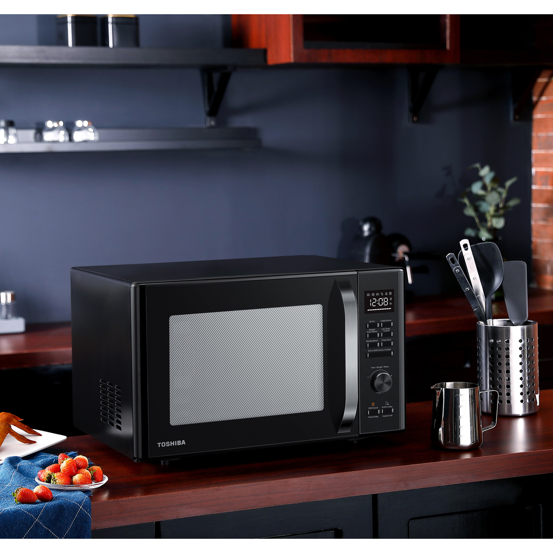 Toshiba 1 cu. ft. 6-in-1 Multifunction Versa Microwave Oven - Image 6 of 7