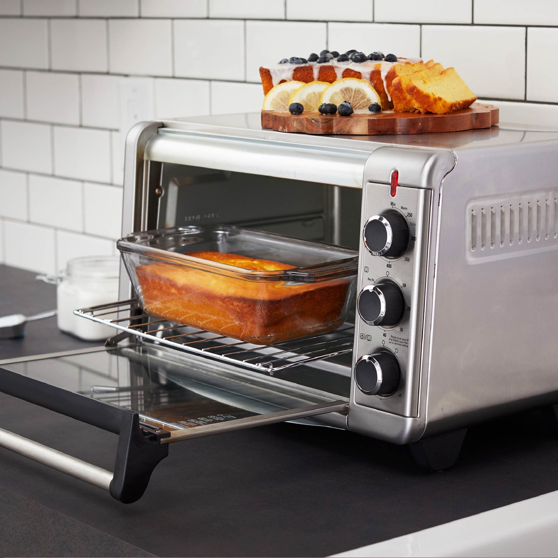 Black + Decker Crisp 'N Bake Air Fry Toaster Oven, 6 Slice - Image 6 of 8