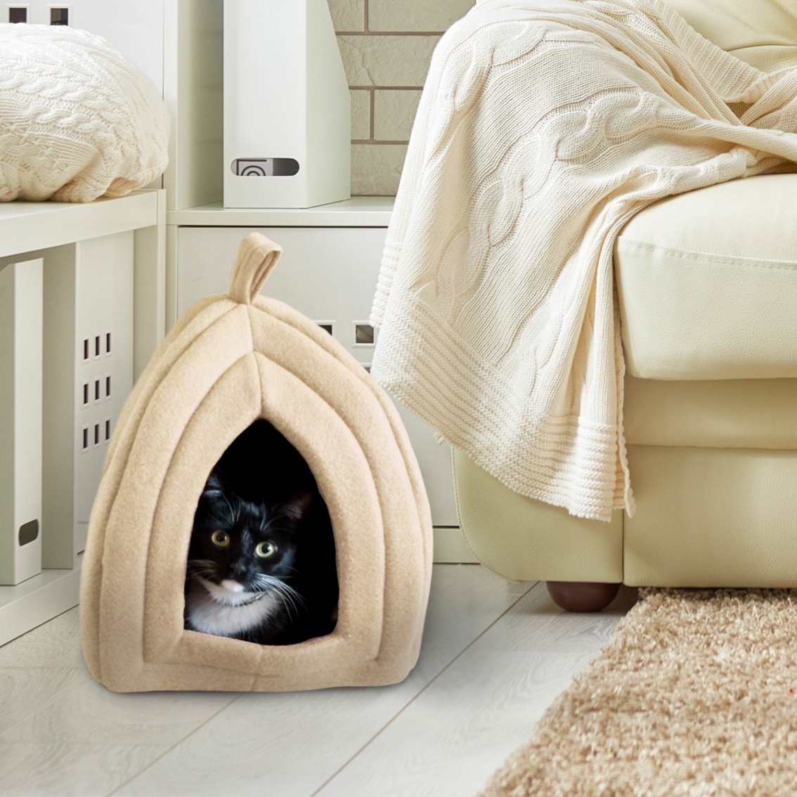 Petmaker Igloo Cat Bed with Cushion Pad - Image 3 of 3