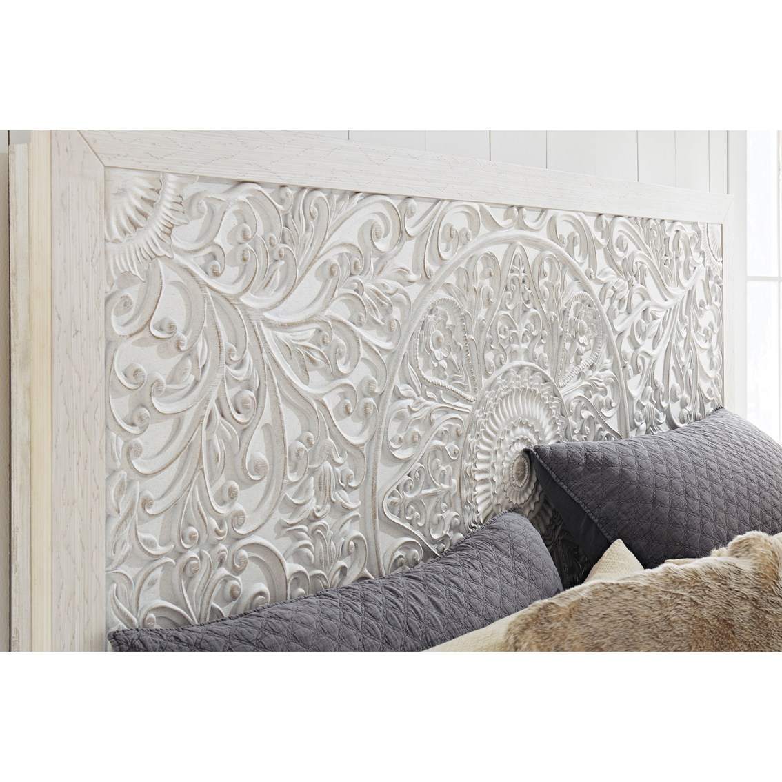 Signature Design by Ashley Paxberry Panel Bed - Image 5 of 5