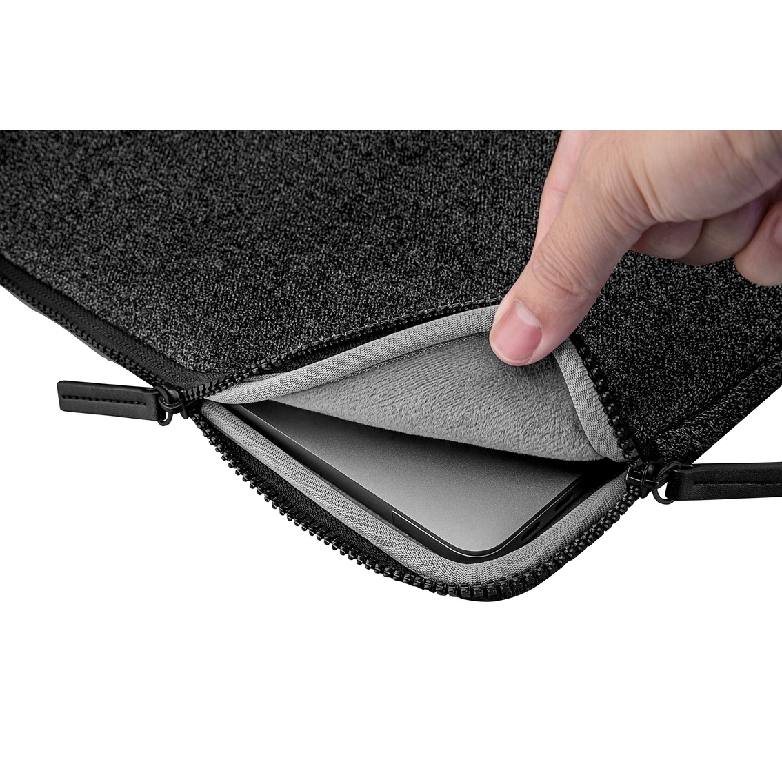 LAUT Design USA Inflight Protective Sleeve for MacBook 13 in. - Image 3 of 4