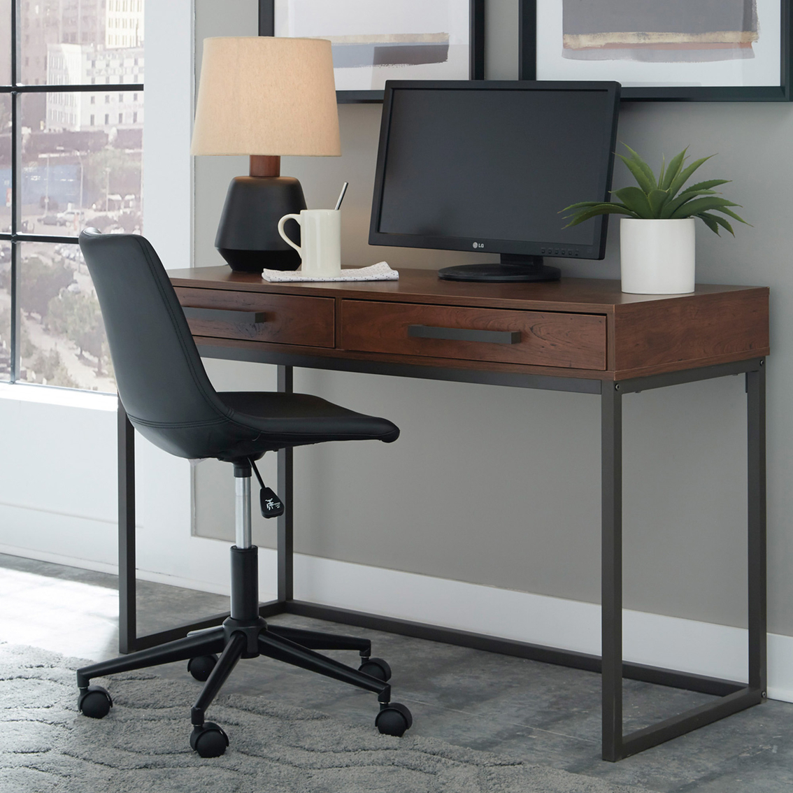Signature Design by Ashley Horatio Home Office Small Desk - Image 6 of 6