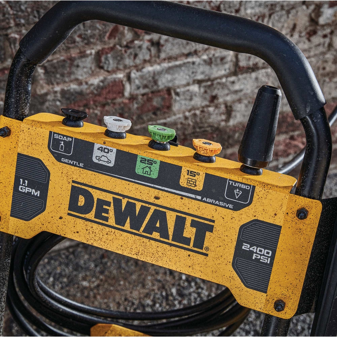  DEWALT Electric Pressure Washer, Cold Water, 2400-PSI,  1.1-GPM, Corded (DWPW2400) : Patio, Lawn & Garden