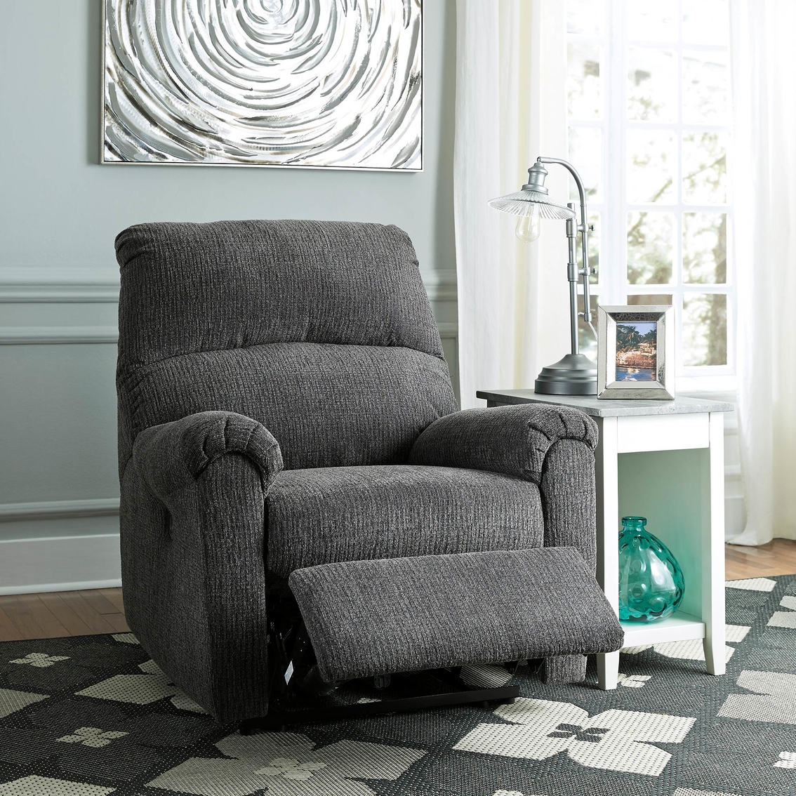 Signature Design by Ashley McTeer Power Recliner - Image 4 of 5