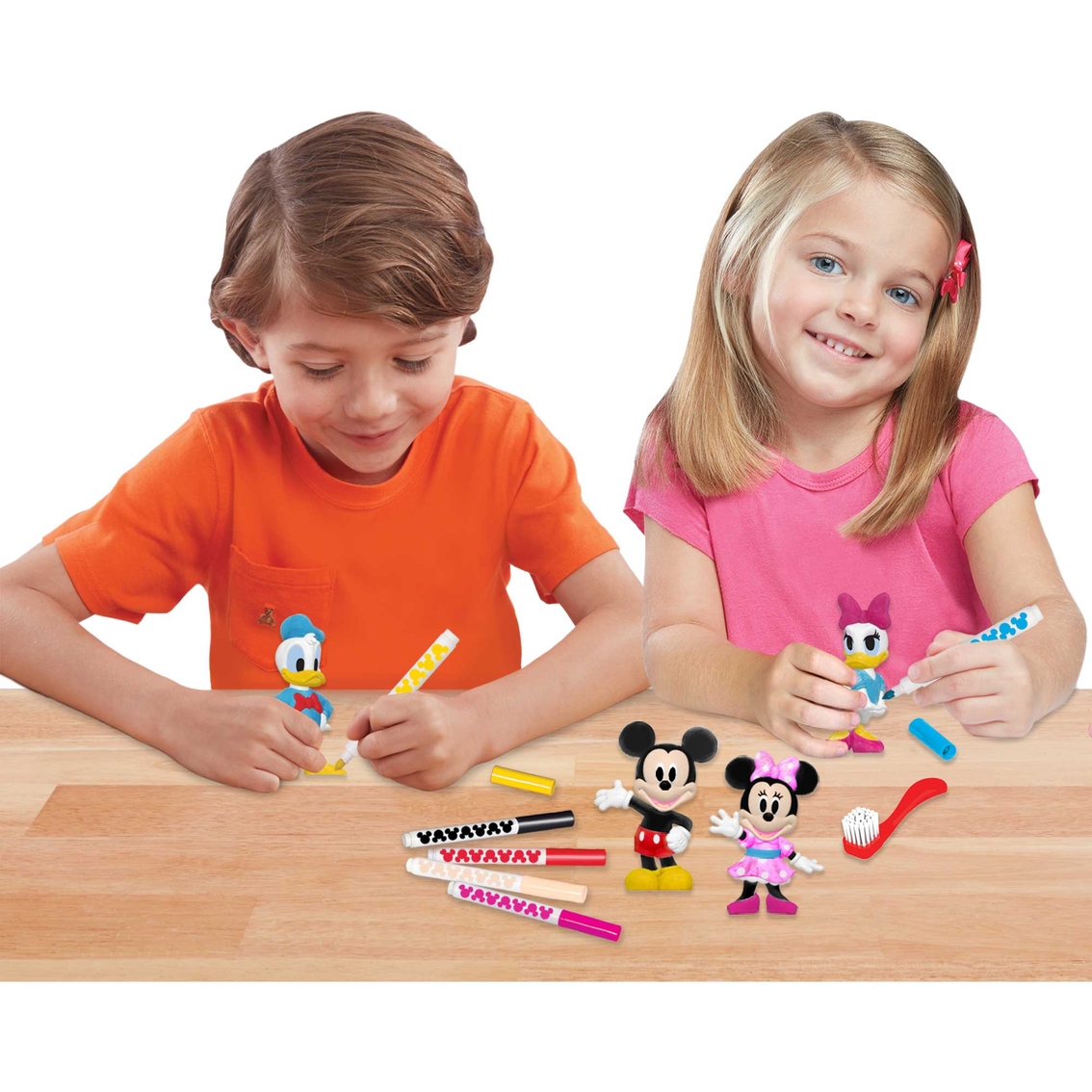 Cra-Z-Art Disney Mickey Mouse and Friends Color N' Recolor 3D Characters Set - Image 5 of 9