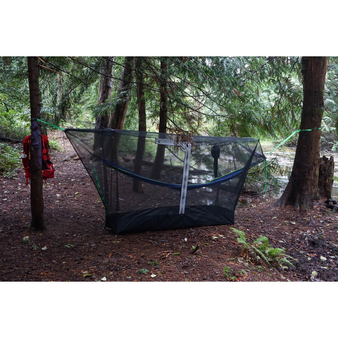 Grand Trunk Mozzy 360 Shelter Deluxe Mosquito Netting - Image 9 of 10
