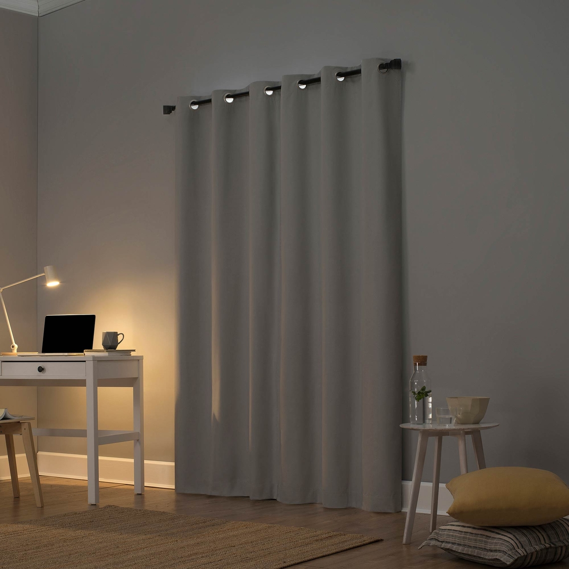 Sun Zero Cyrus Thermal 100% Blackout Grommet Curtain Panel - Image 4 of 9