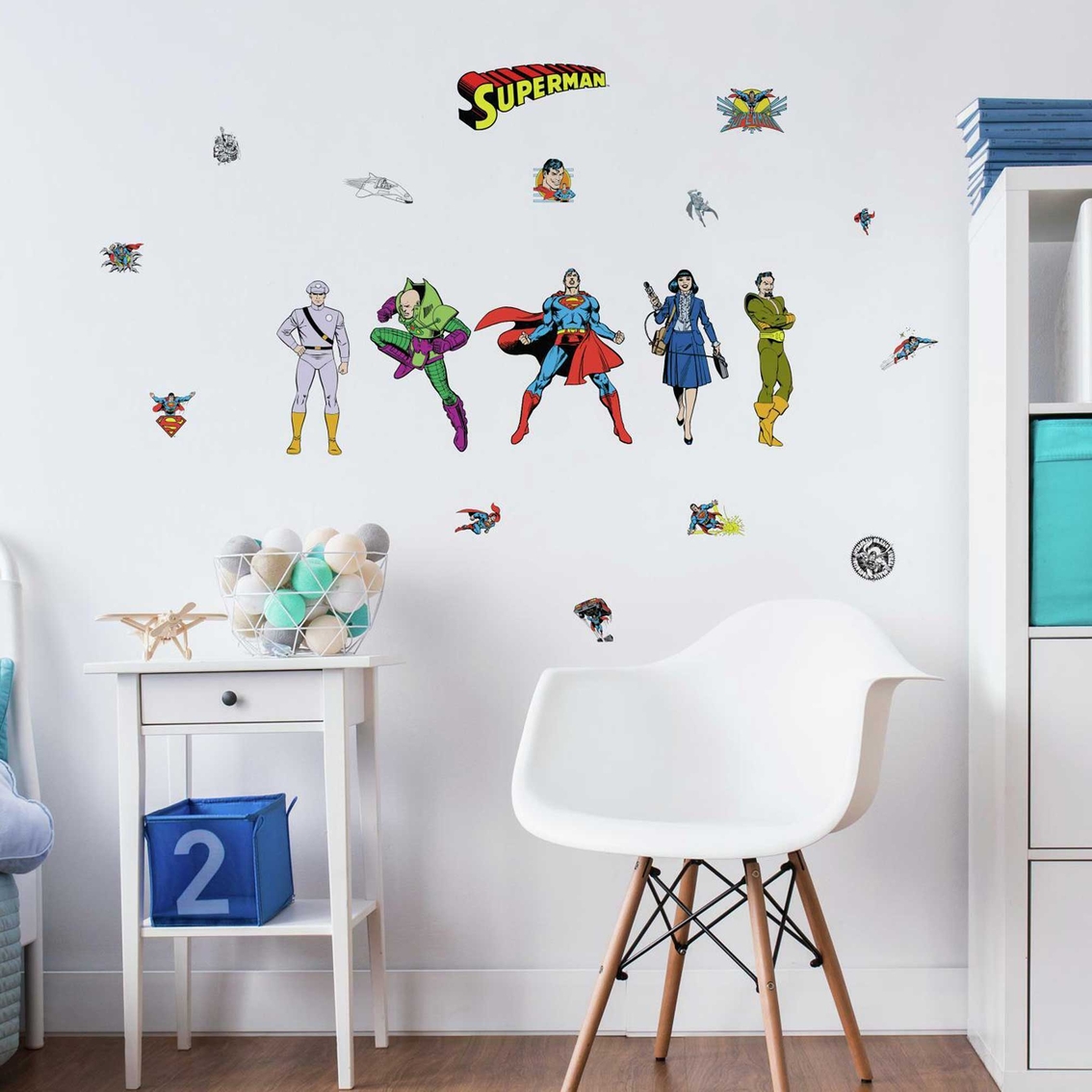 RoomMates Classic Superman Characters Peel and Stick Wall Decals - Image 2 of 5