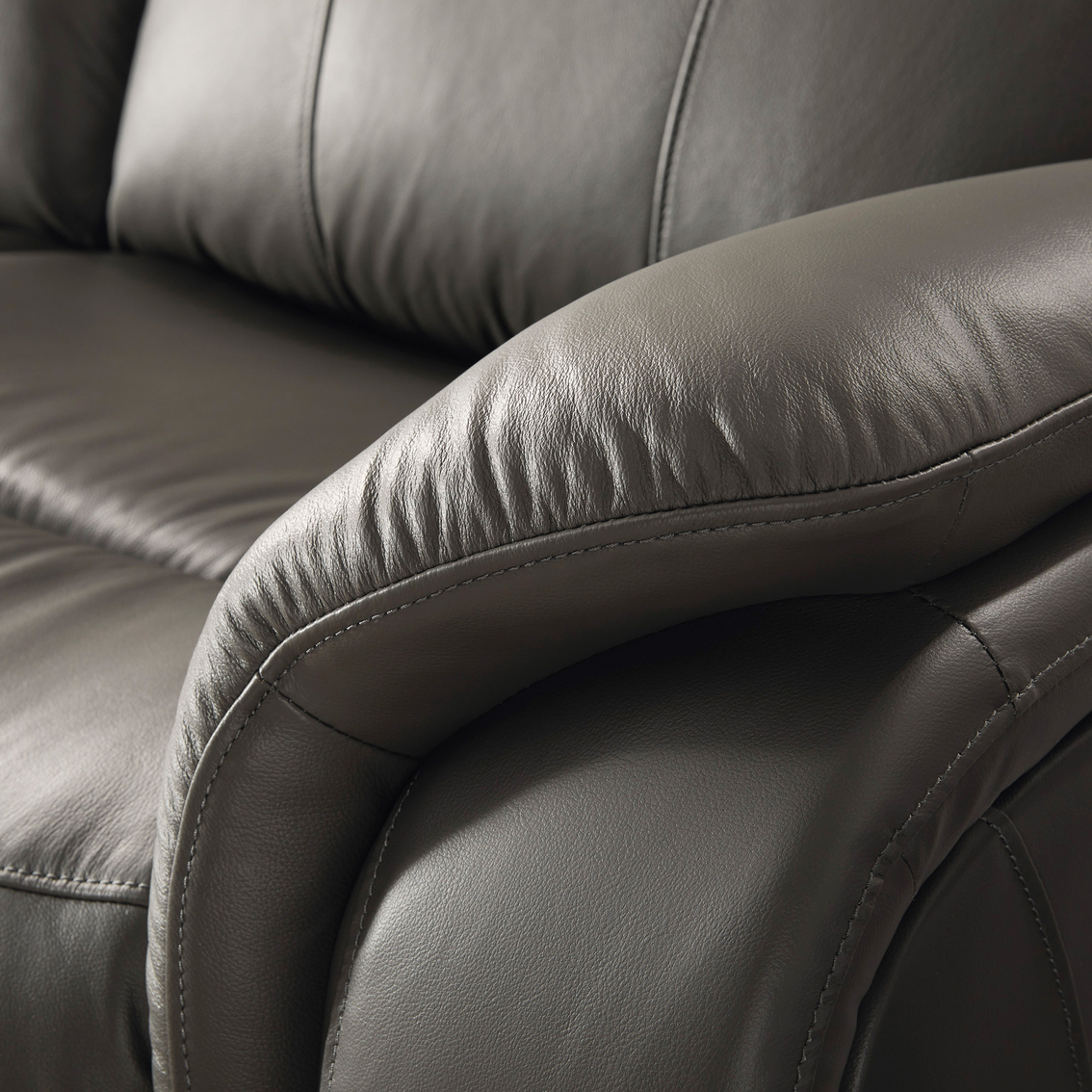Signature Design by Ashley Chasewood Power Recliner - Image 7 of 9
