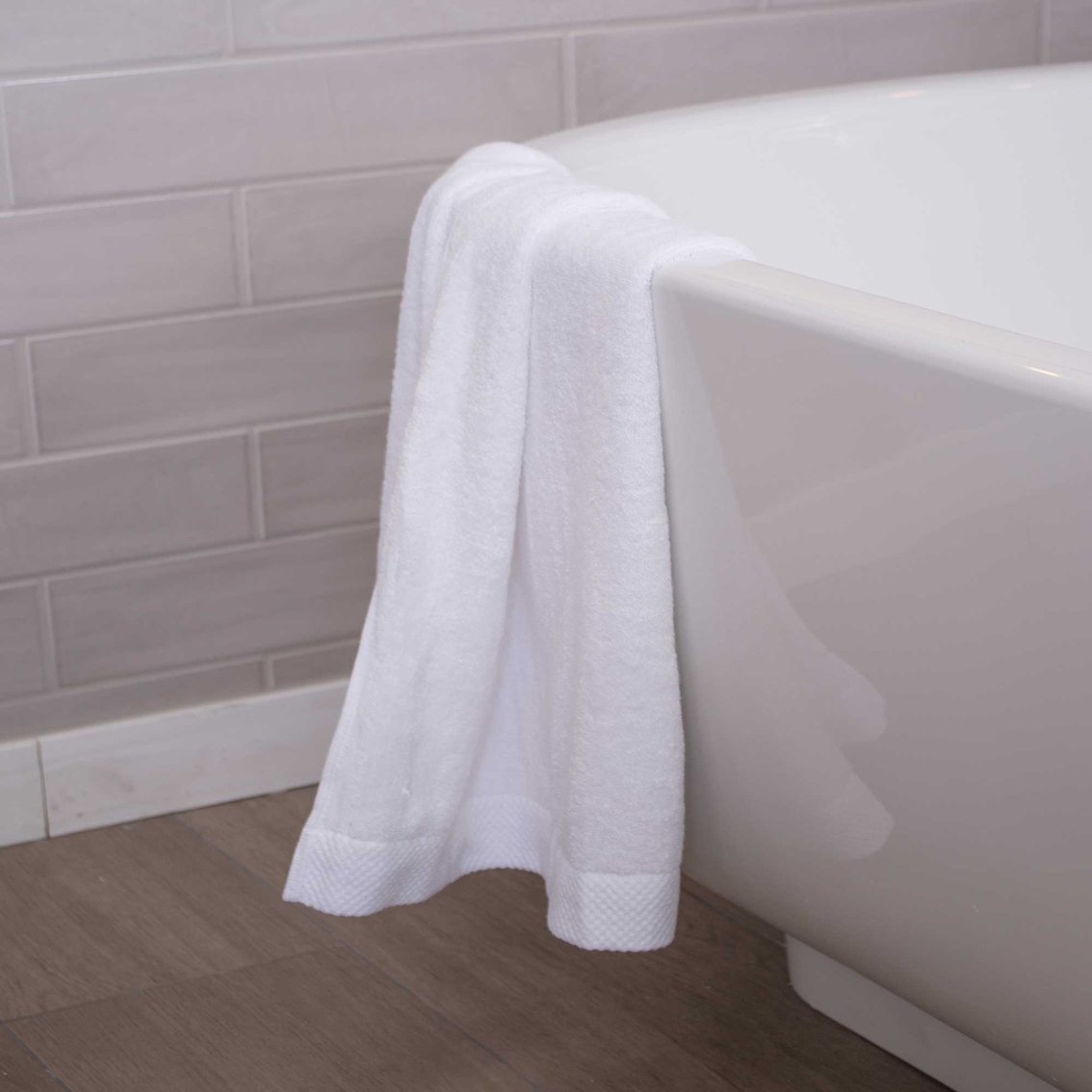 BedVoyage Rayon Viscose Bamboo Luxury 3 pc. Towel Set - Image 4 of 5
