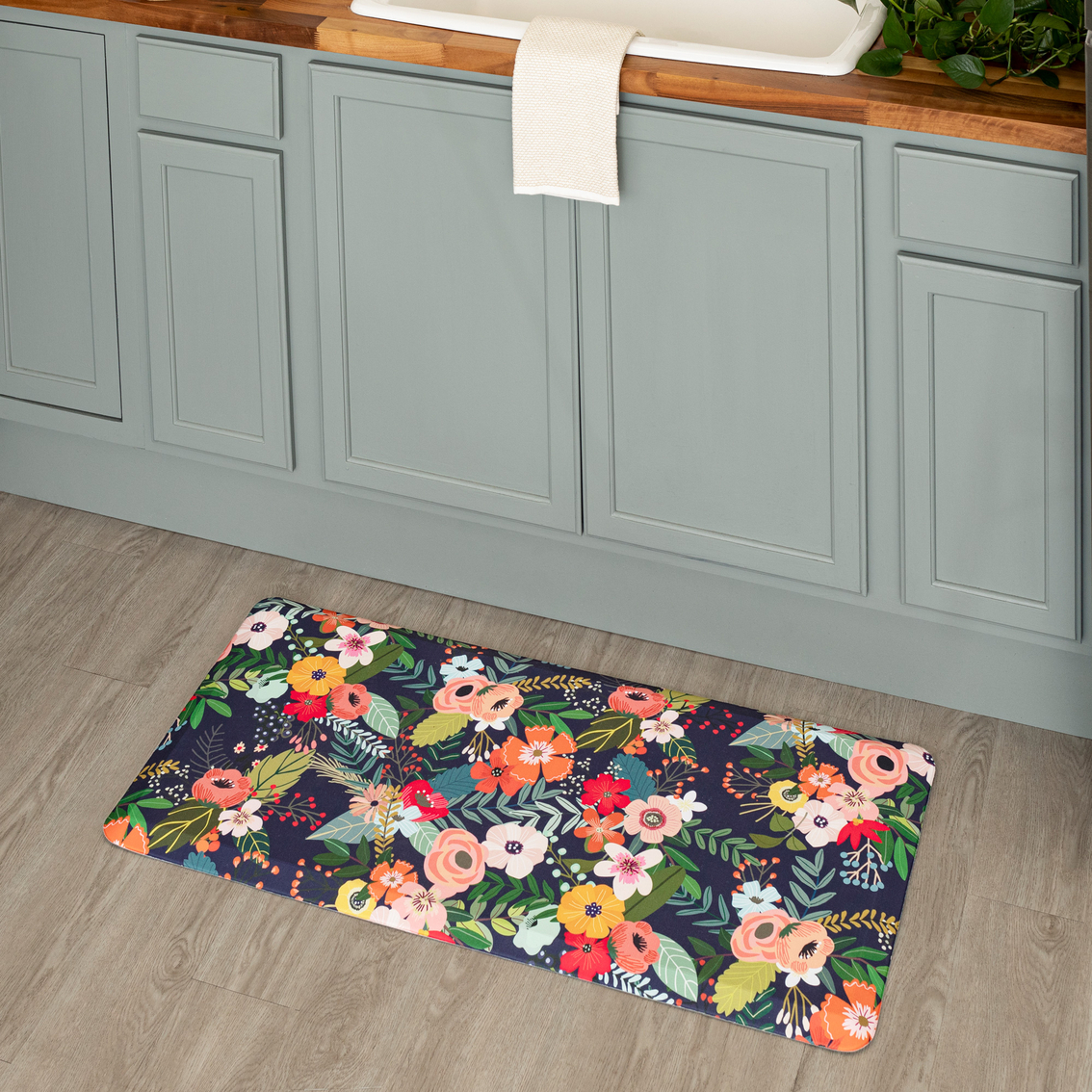 Mohawk Home Dri Pro Blooming On Kitchen Mat - Image 2 of 2