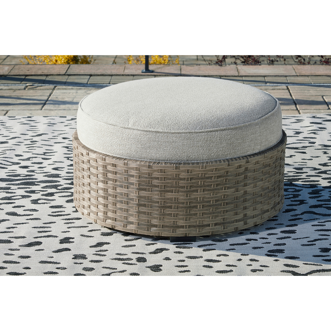 Signature Design by Ashley Calworth Outdoor Sectional 8 pc. Set - Image 6 of 6