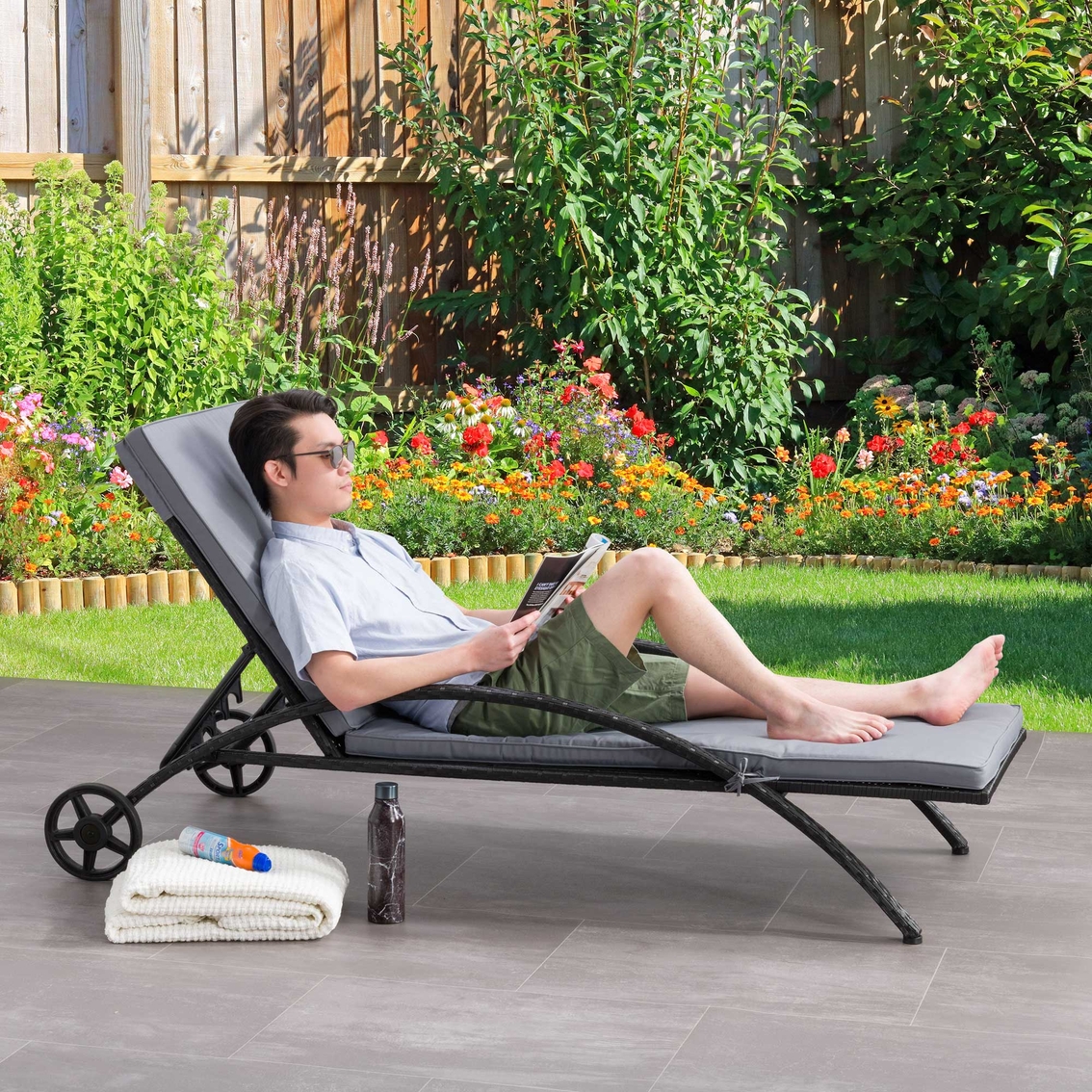 CorLiving Patio Sun Lounger - Image 10 of 10
