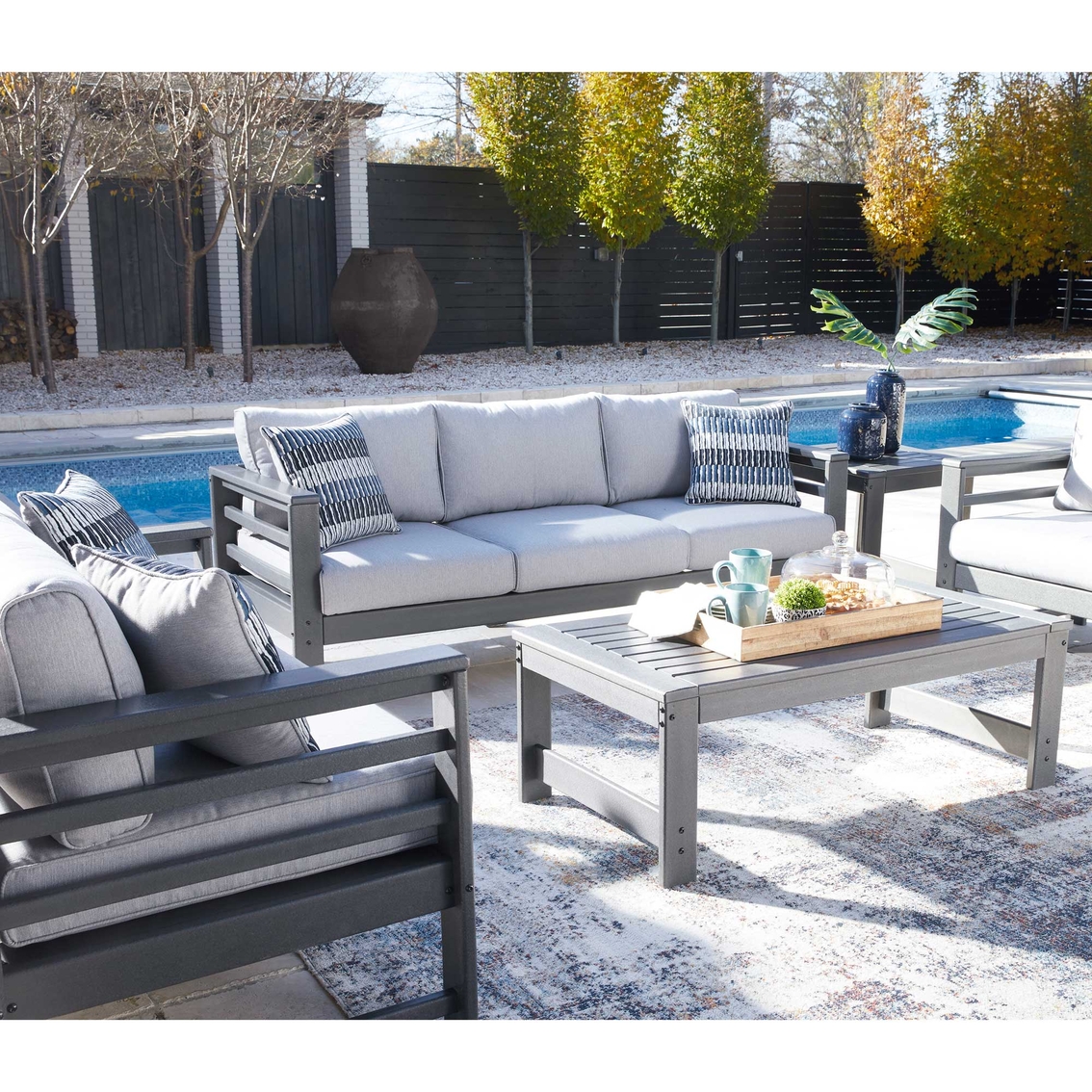 Signature Design by Ashley Amora Collection Outdoor 6 pc. Set - Image 8 of 10