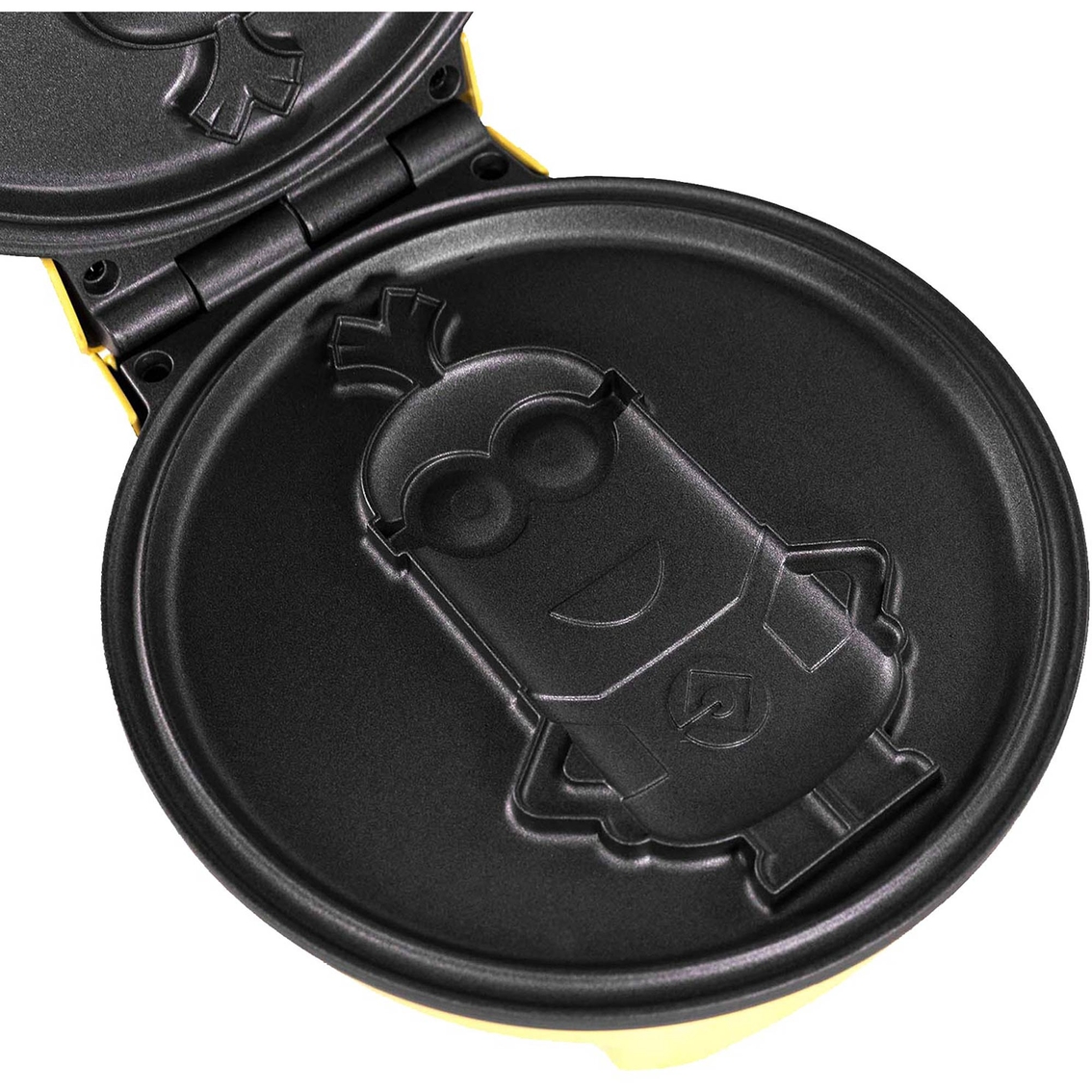 Minions Kevin Round Waffle Maker - Image 3 of 10