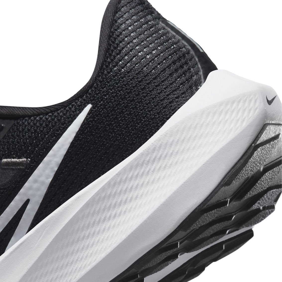 Nike Women's Zoom Pegasus 40 Running Shoes - Image 8 of 9