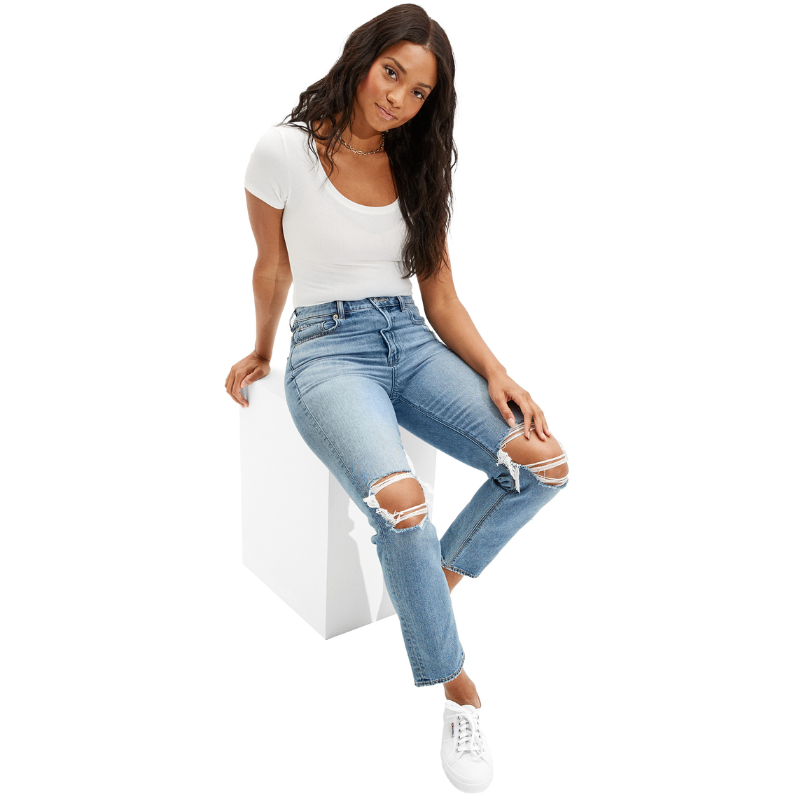 American Eagle Ripped Mom Jeans - Image 4 of 8