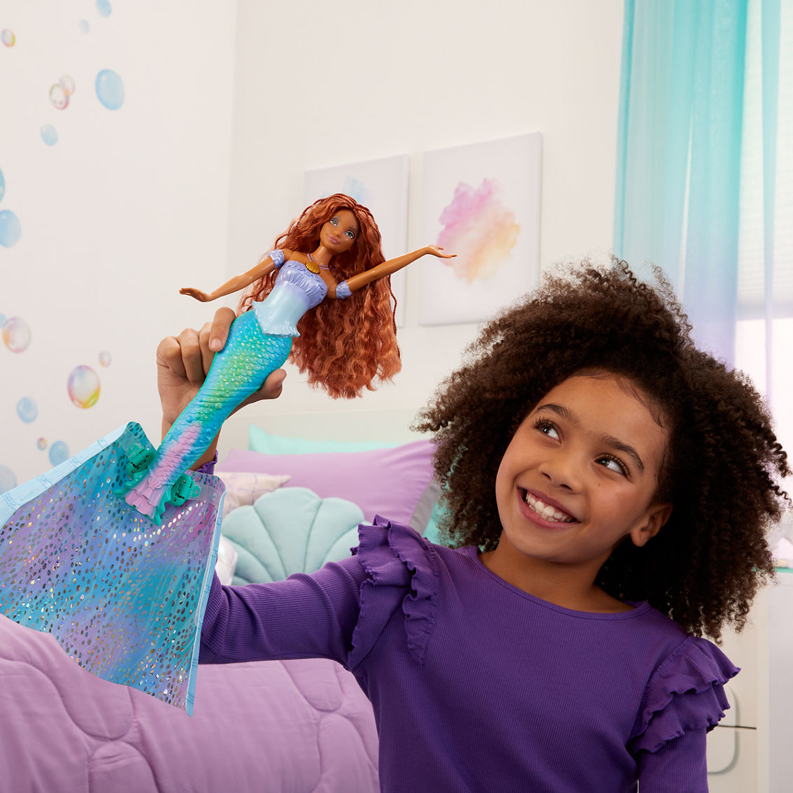 Disney The Little Mermaid Transforming Ariel Fashion Doll - Image 10 of 10