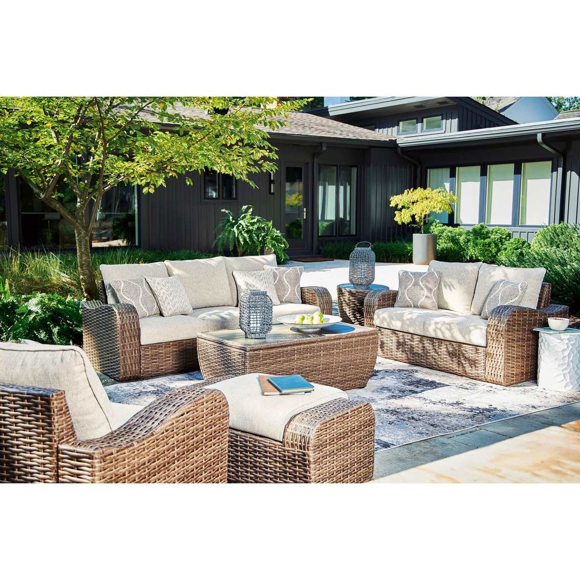 Signature Design by Ashley Sandy Bloom Outdoor Loveseat with Cushion - Image 6 of 6