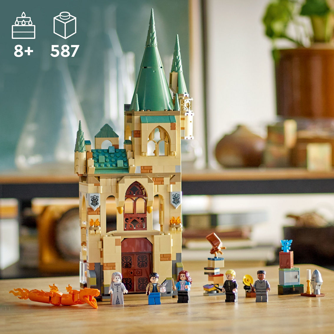 LEGO Harry Potter Hogwarts: Room of Requirement Toy 76413 - Image 5 of 9