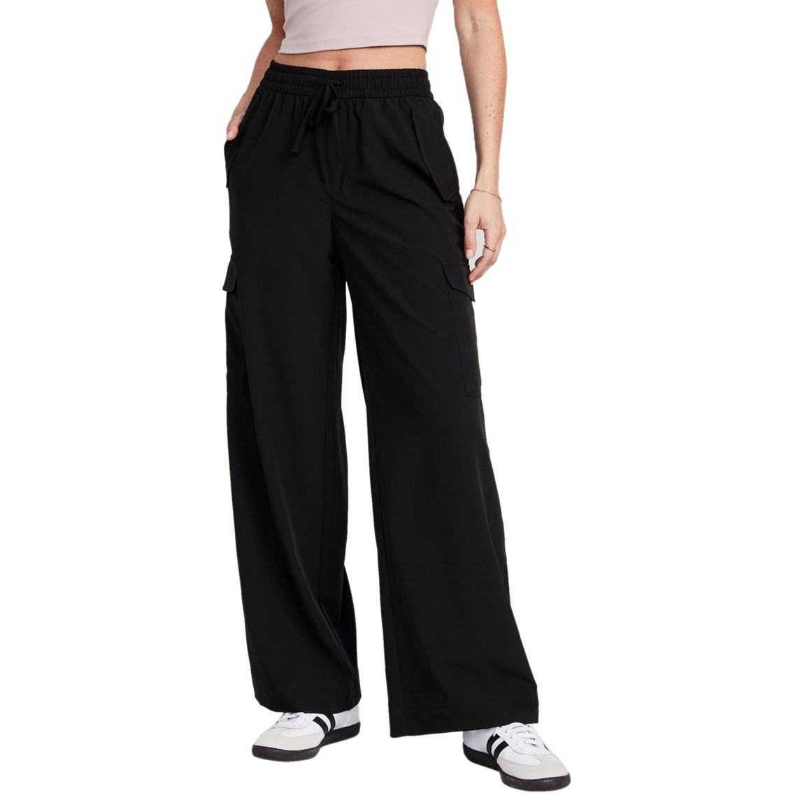 Old Navy High Rise Stretch Tech Wide Leg Cargo Pants | Pants | Clothing ...
