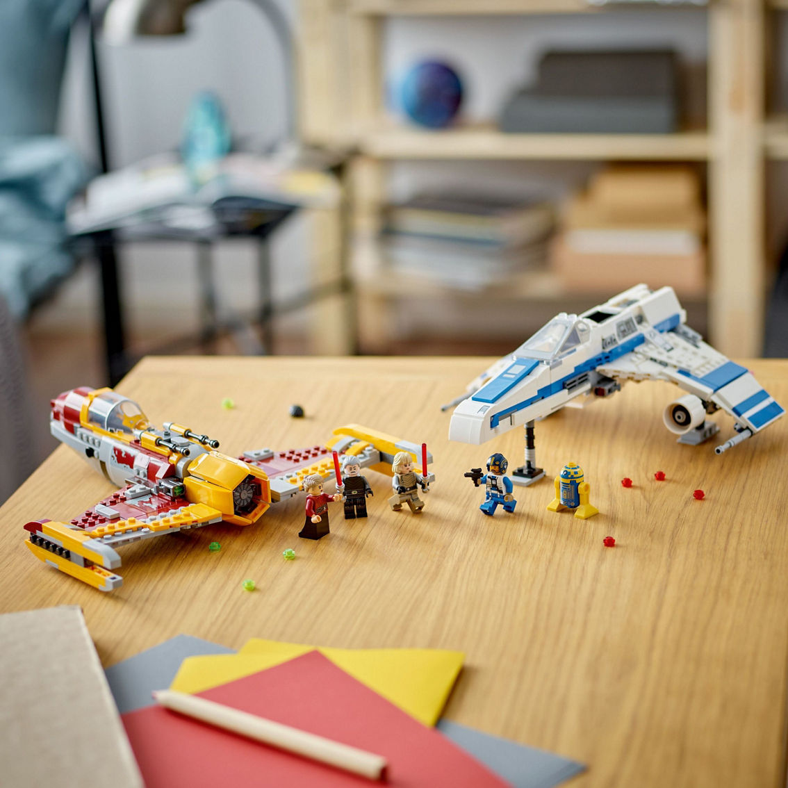 LEGO Star Wars New Republic E-Wing vs. Shin Hati’s Starfighter 75364 - Image 7 of 10