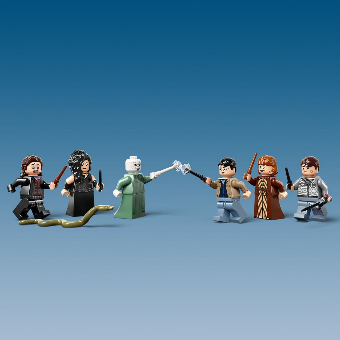  LEGO Harry Potter The Battle of Hogwarts Building Toy Set,  Harry Potter Toy for Boys, Girls and Kids Ages 9+, Features a Buildable  Castle Section and 6 Minifigures to Recreate an