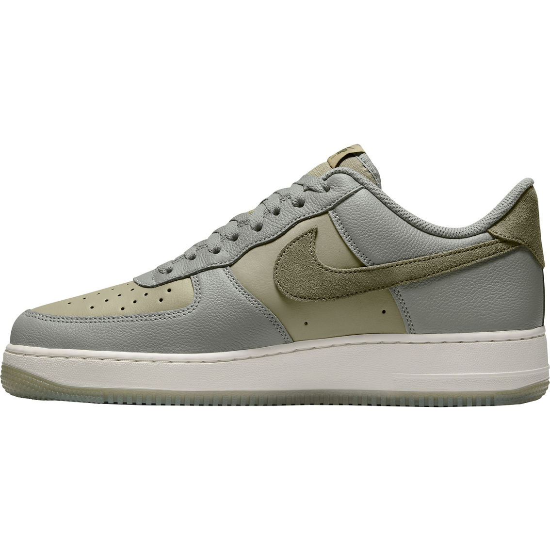 Nike Men's Air Force 1 07 LV8 Shoes - Image 3 of 8