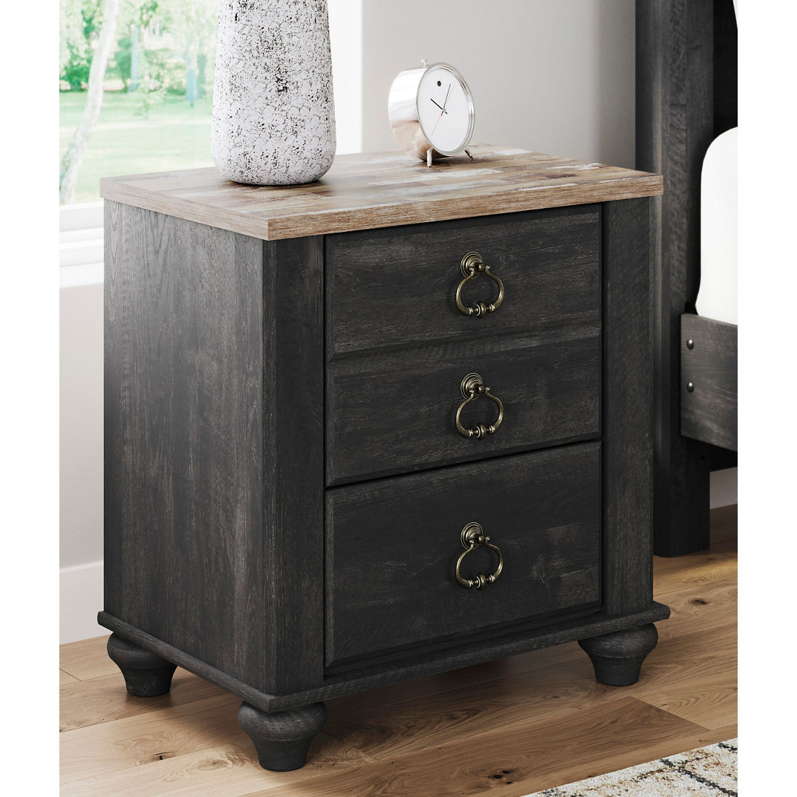 Signature Design by Ashley Nanforth Nightstand - Image 6 of 8