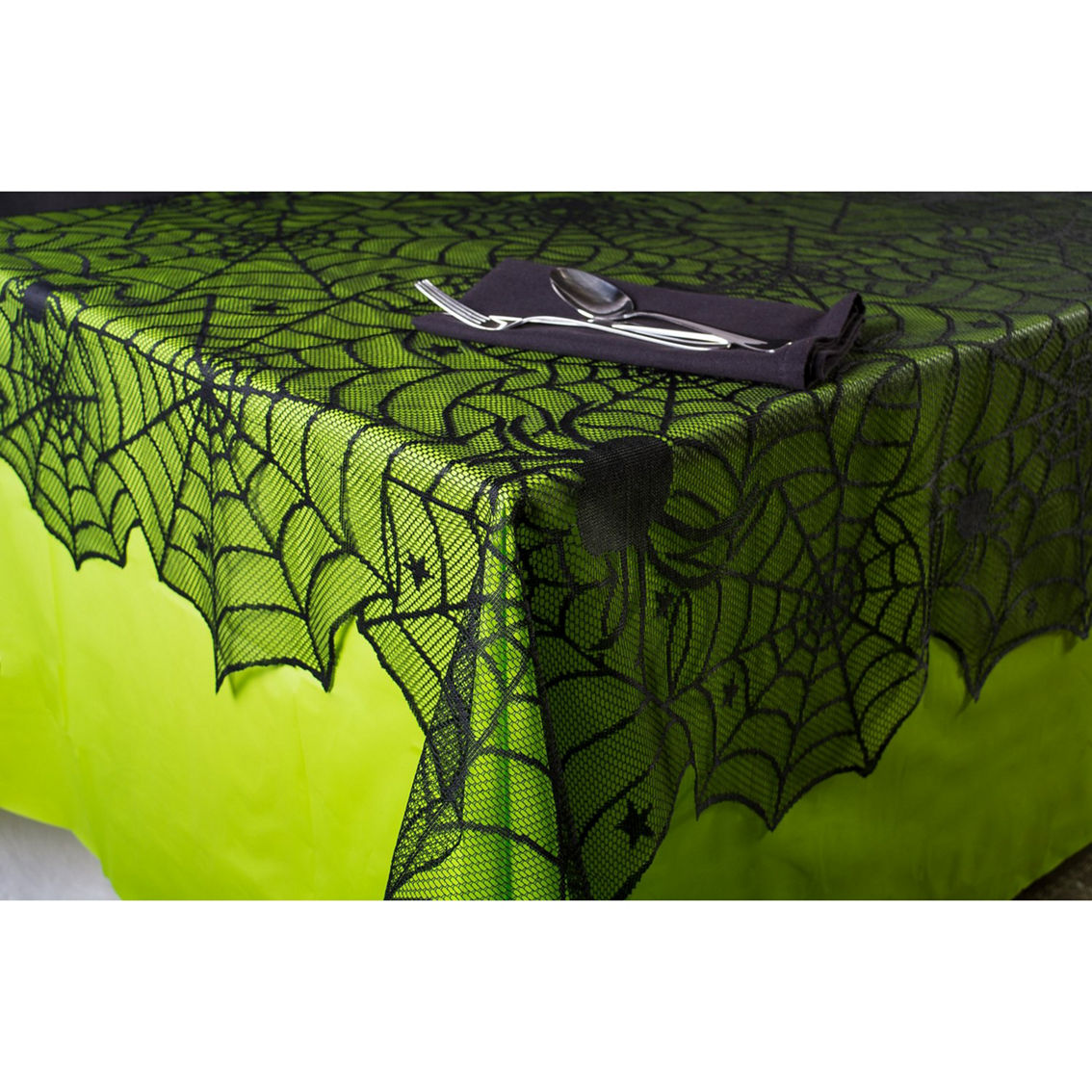 Design Imports 54 in. x 72 in. Halloween Lace Tablecloth - Image 8 of 9