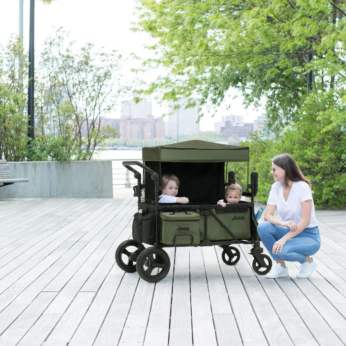 Jeep Deluxe Wrangler Wagon Stroller with Cooler Bag and Parent Organizer - Image 9 of 10