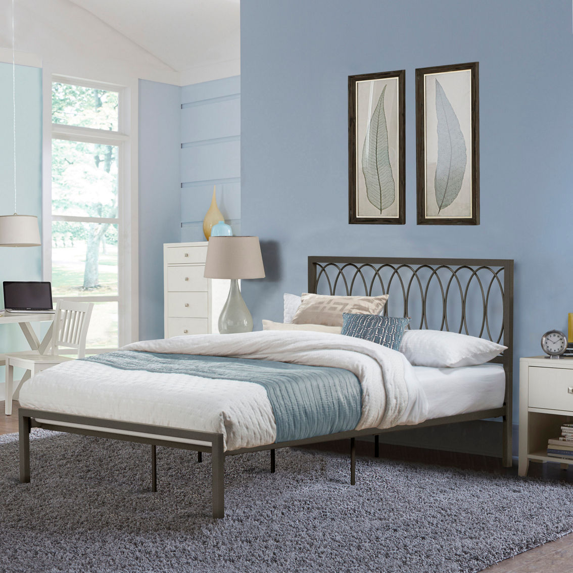 Hillsdale Furniture Naomi Metal Bed - Image 3 of 5