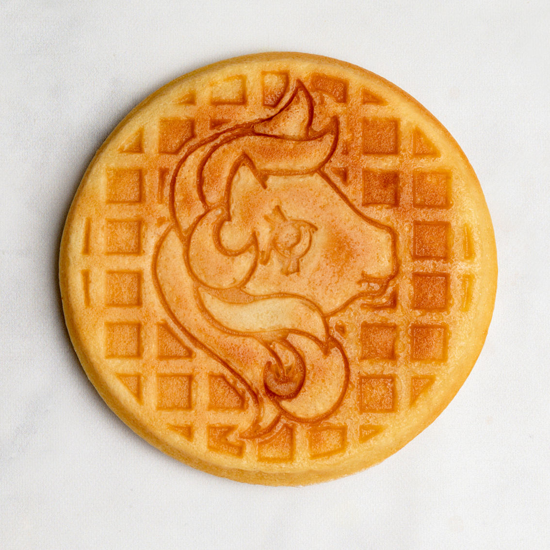 Hasbro Uncanny Brands My Little Pony Mini Waffle Maker Kitchen Appliance - Image 9 of 10