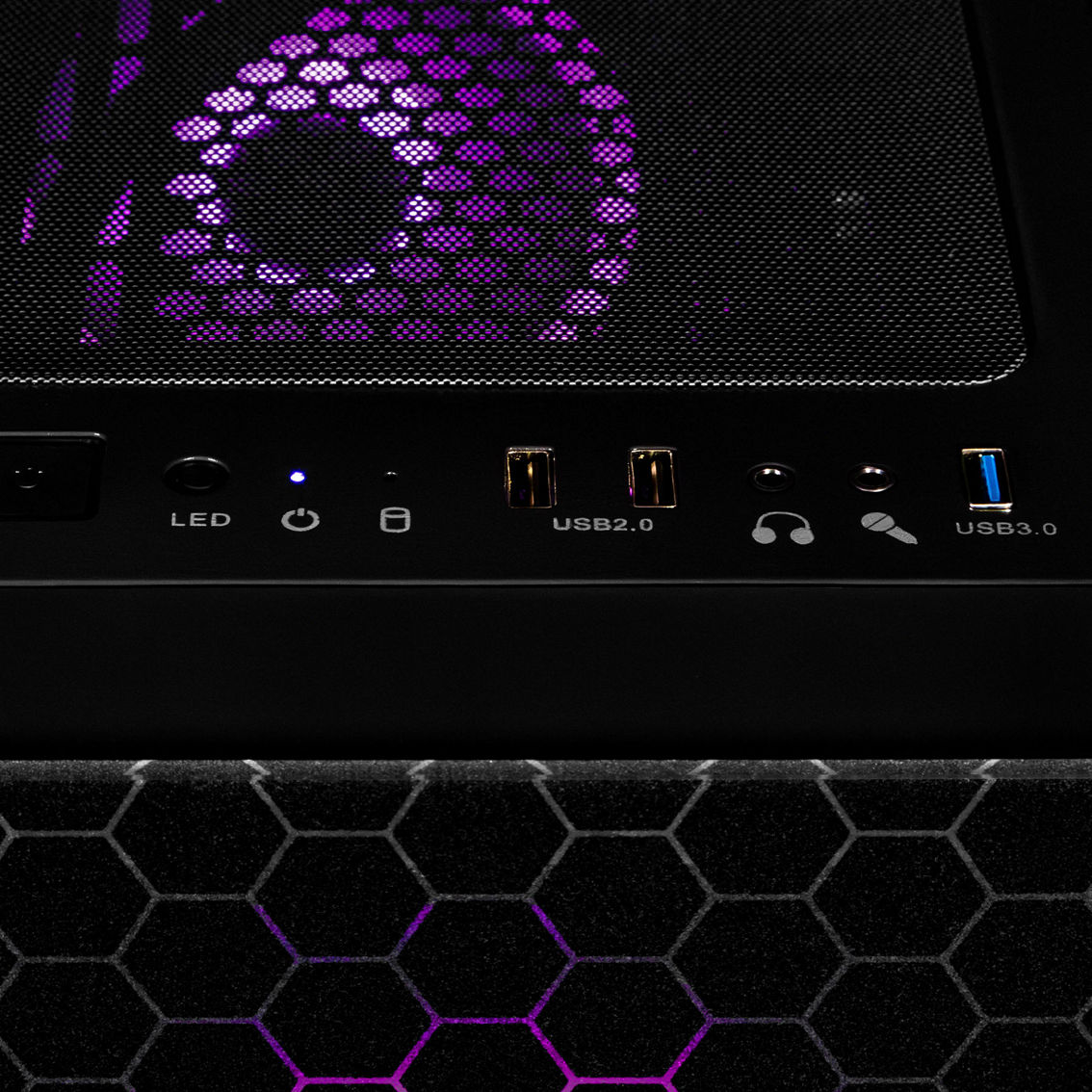 CLX Set AMD Ryzen 7 4.5GHz GeForce RTX 32GB RAM 1TB SSD+2TB HDD Gaming Desktop - Image 6 of 6
